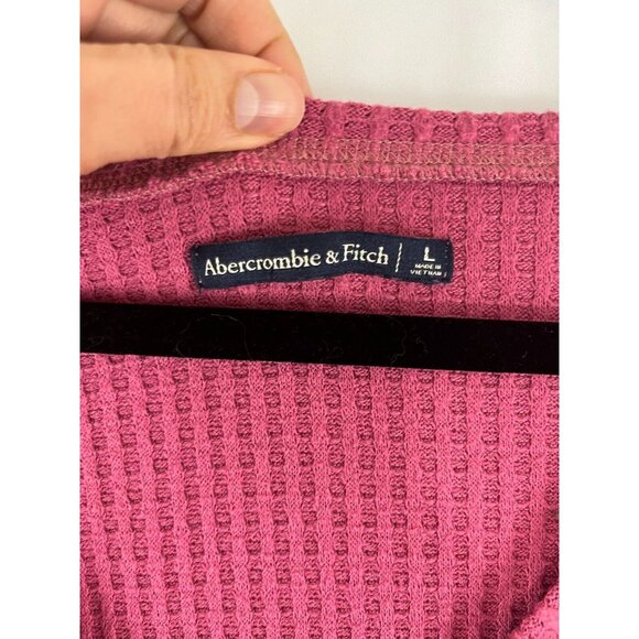 Abercrombie and Fitch Pink V-Neck Women's Cropped Waffle Top - Picture 6 of 14